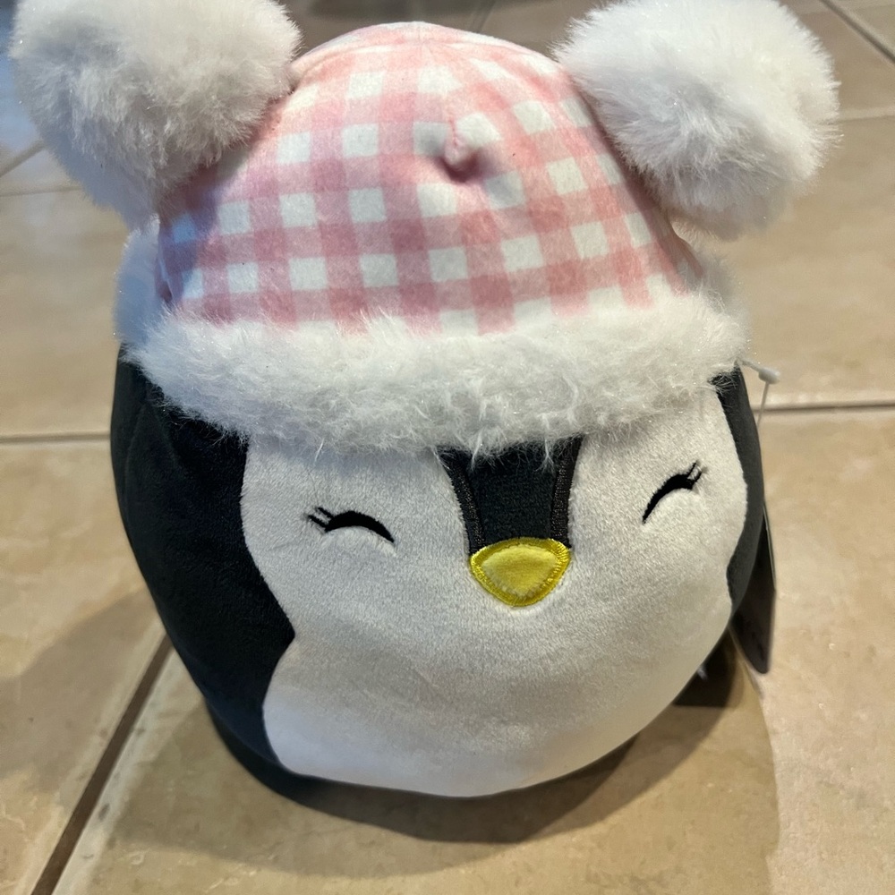 Squishmallows Black and White Luna Penguin with Beanie